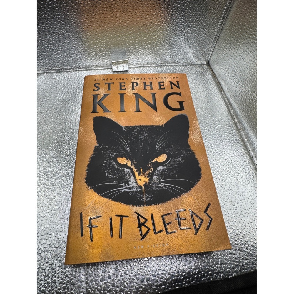 Stephen King If It Bleeds Paperback Novella Collection Holly Gibney Horror Book